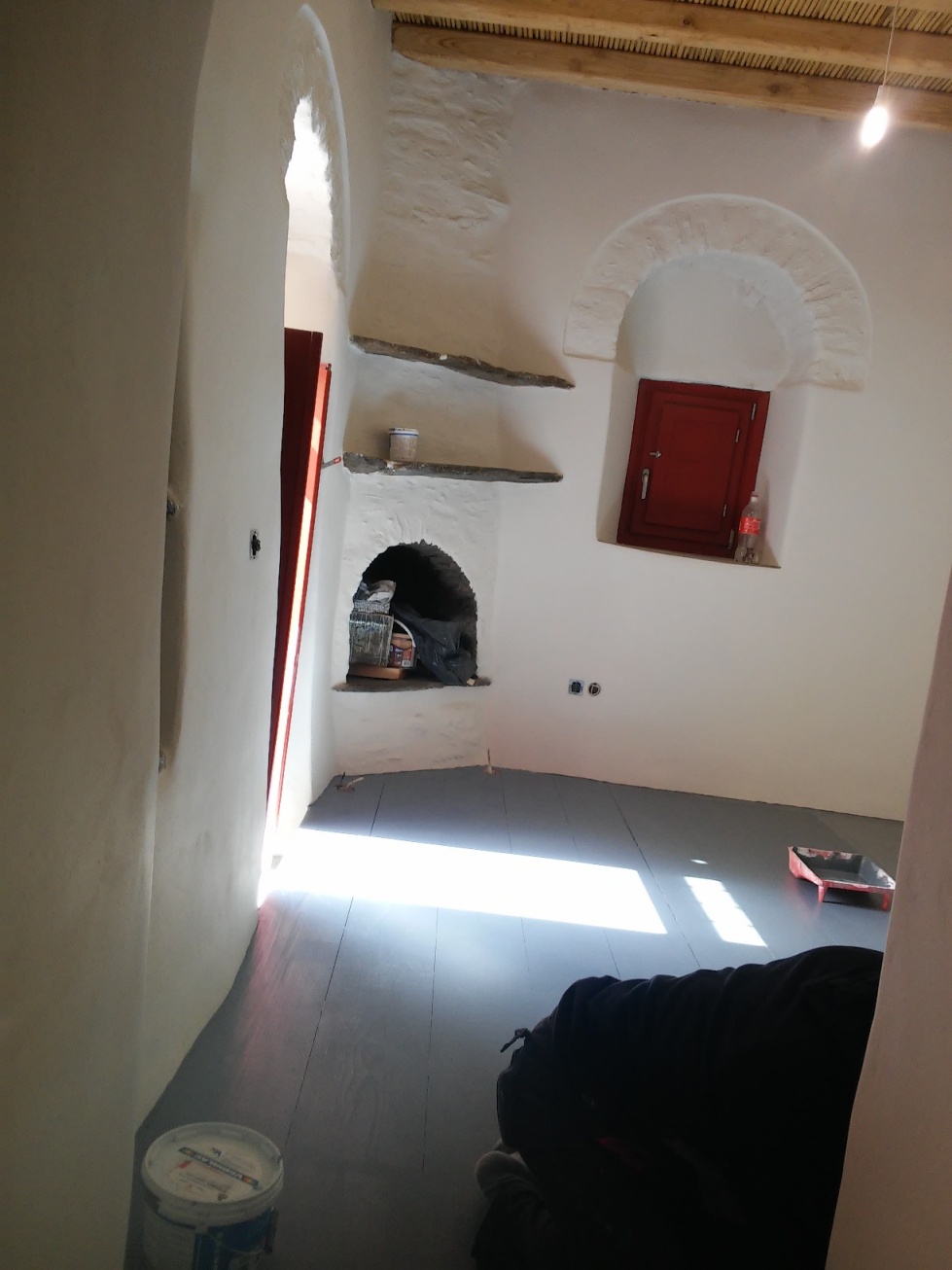 Ανακαίνιση κατοικίας στην Άνω Σύρο gallery