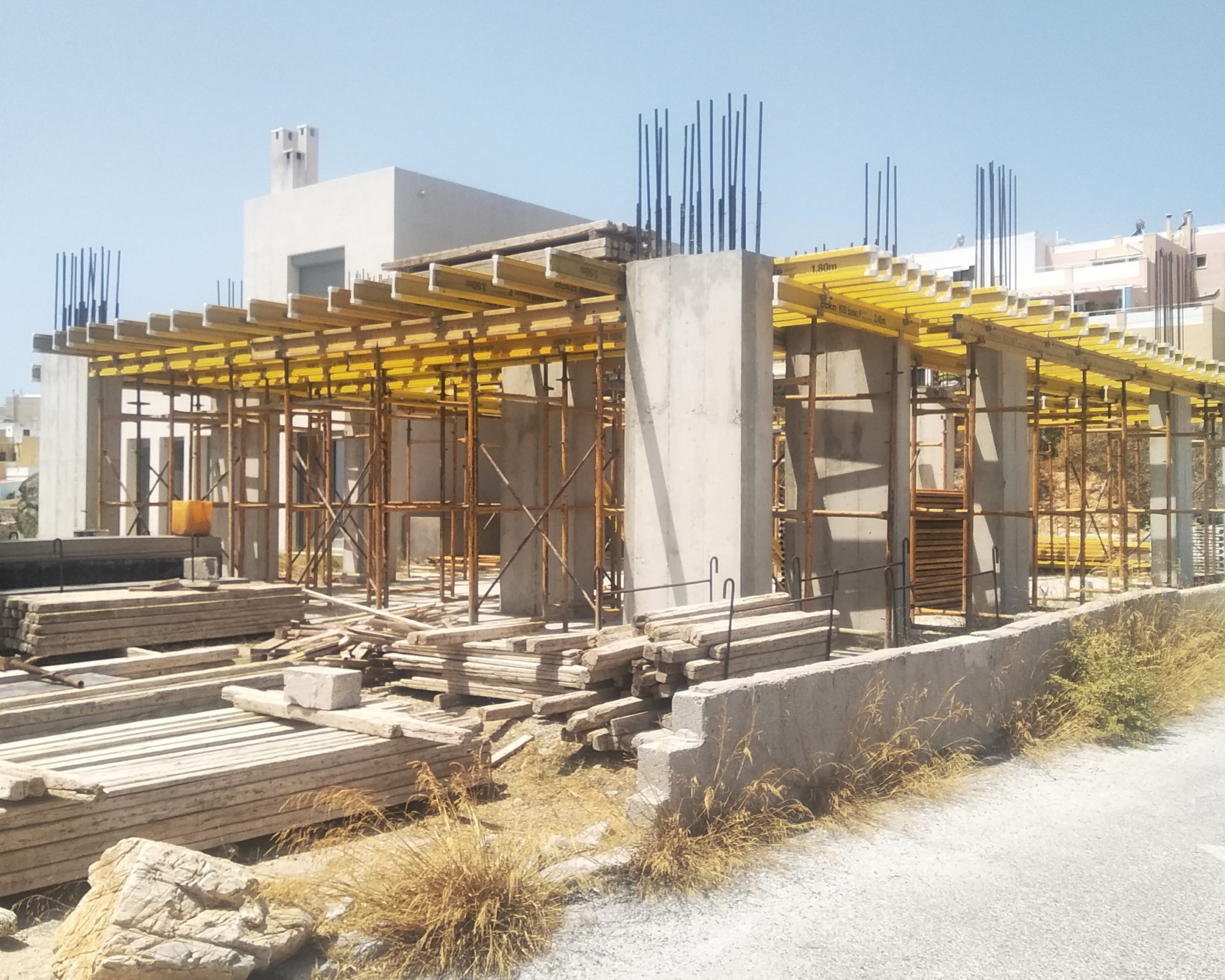 Κατασκευή διώροφης κατοικίας στην Δόξα Σύρου gallery