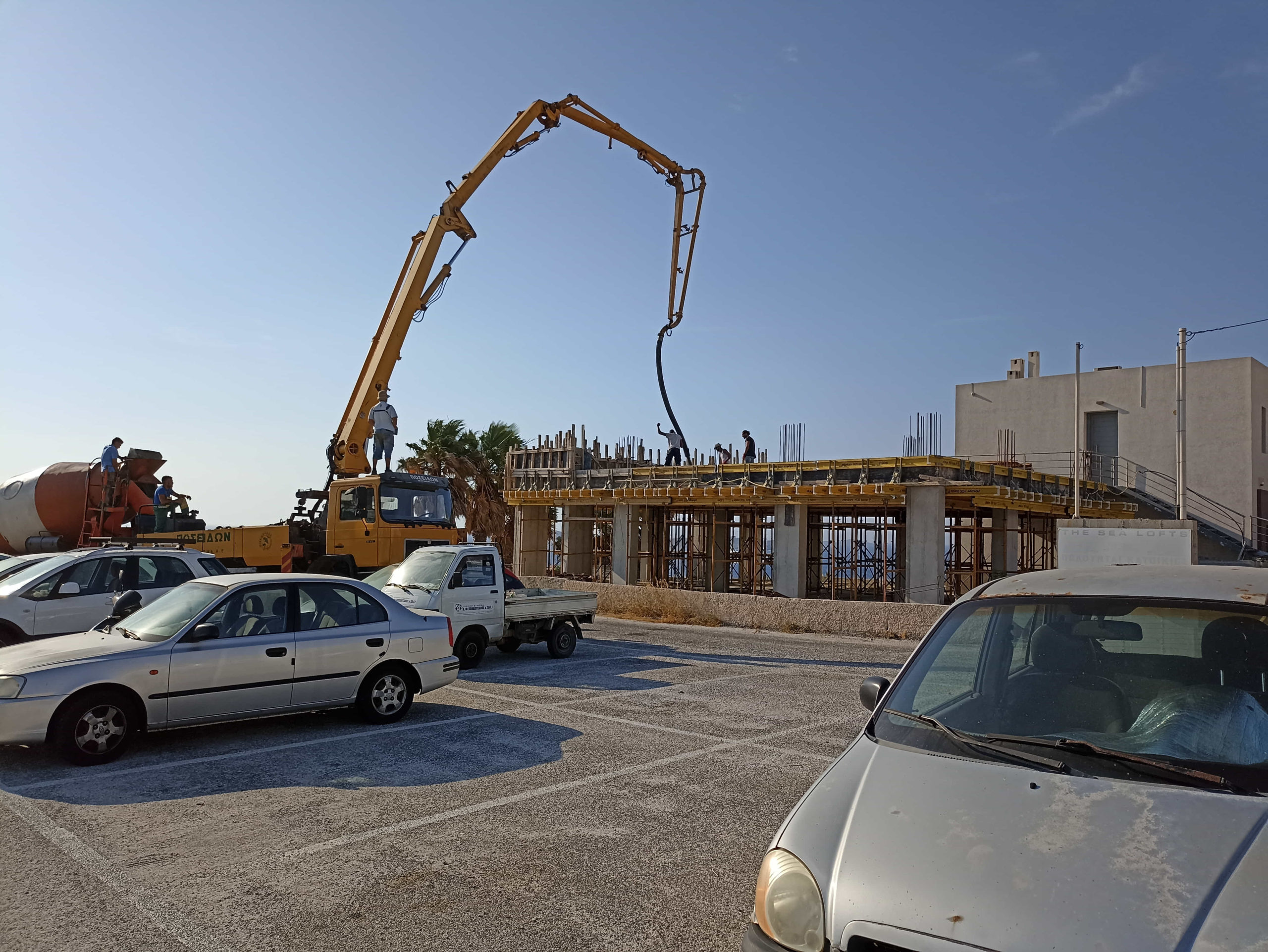 Κατασκευή διώροφης κατοικίας στην Δόξα Σύρου gallery