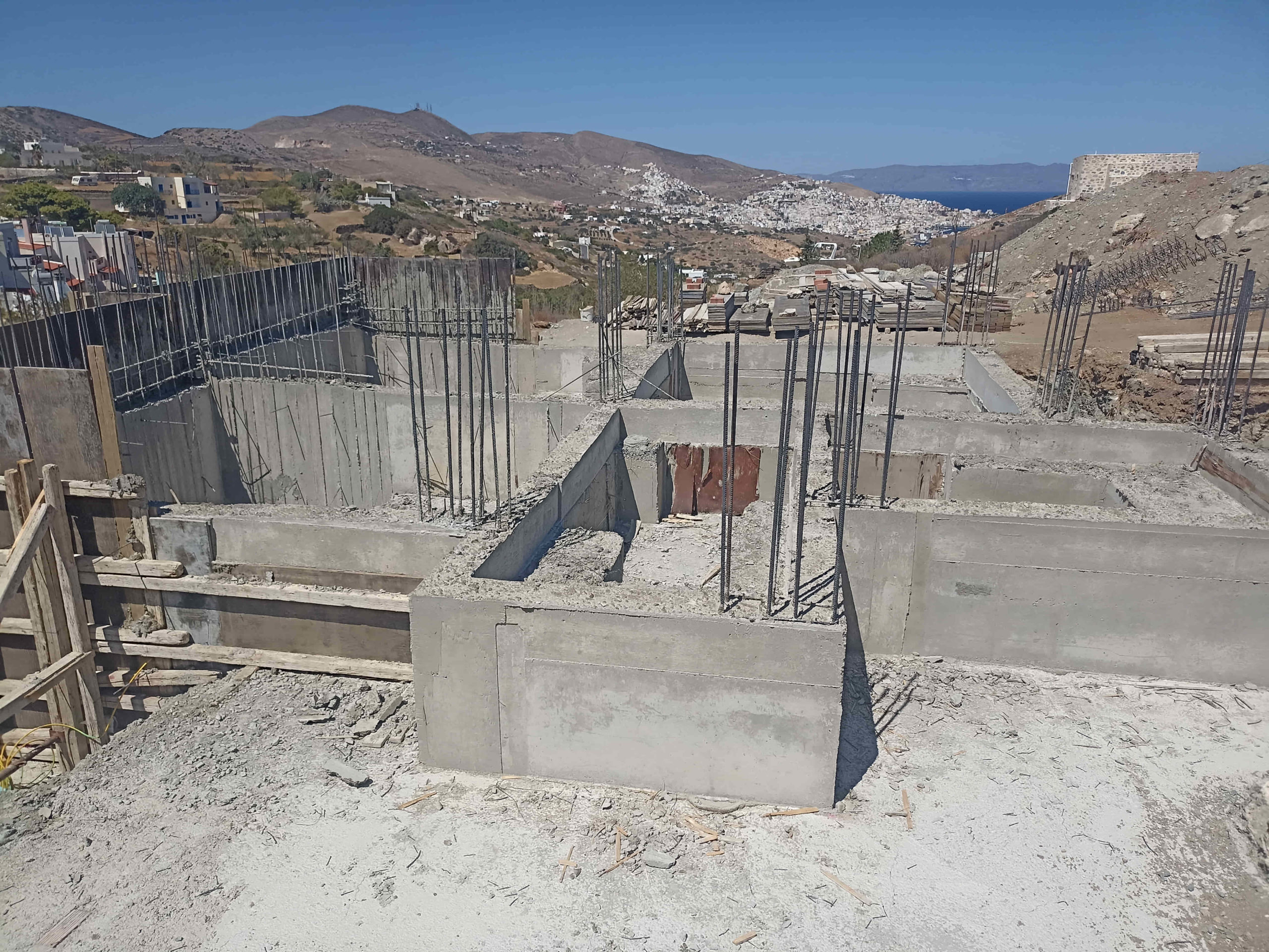 Κατασκευή κατοικίας στην Γκριζιανή Σύρου gallery