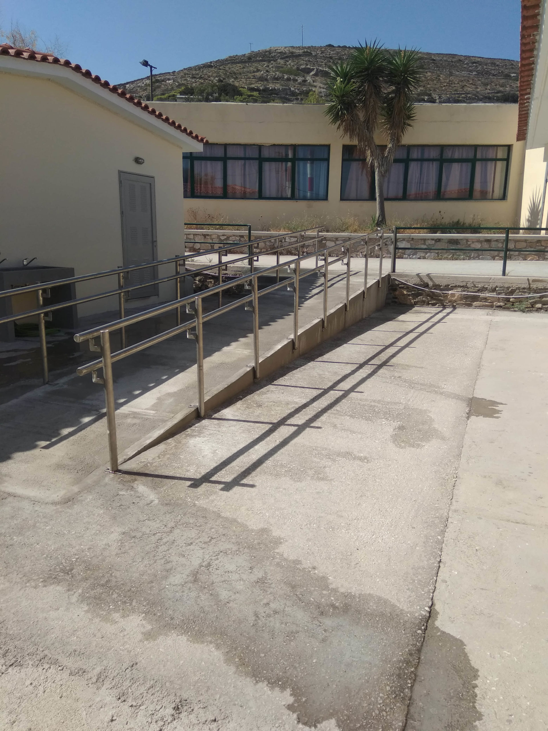 Επισκευή και Συντήρηση Σχολικών Κτιρίων Δήμου Σύρου – Ερμούπολης / Ειδικού Γυμνασίου – Λυκείου Ερμούπολης gallery