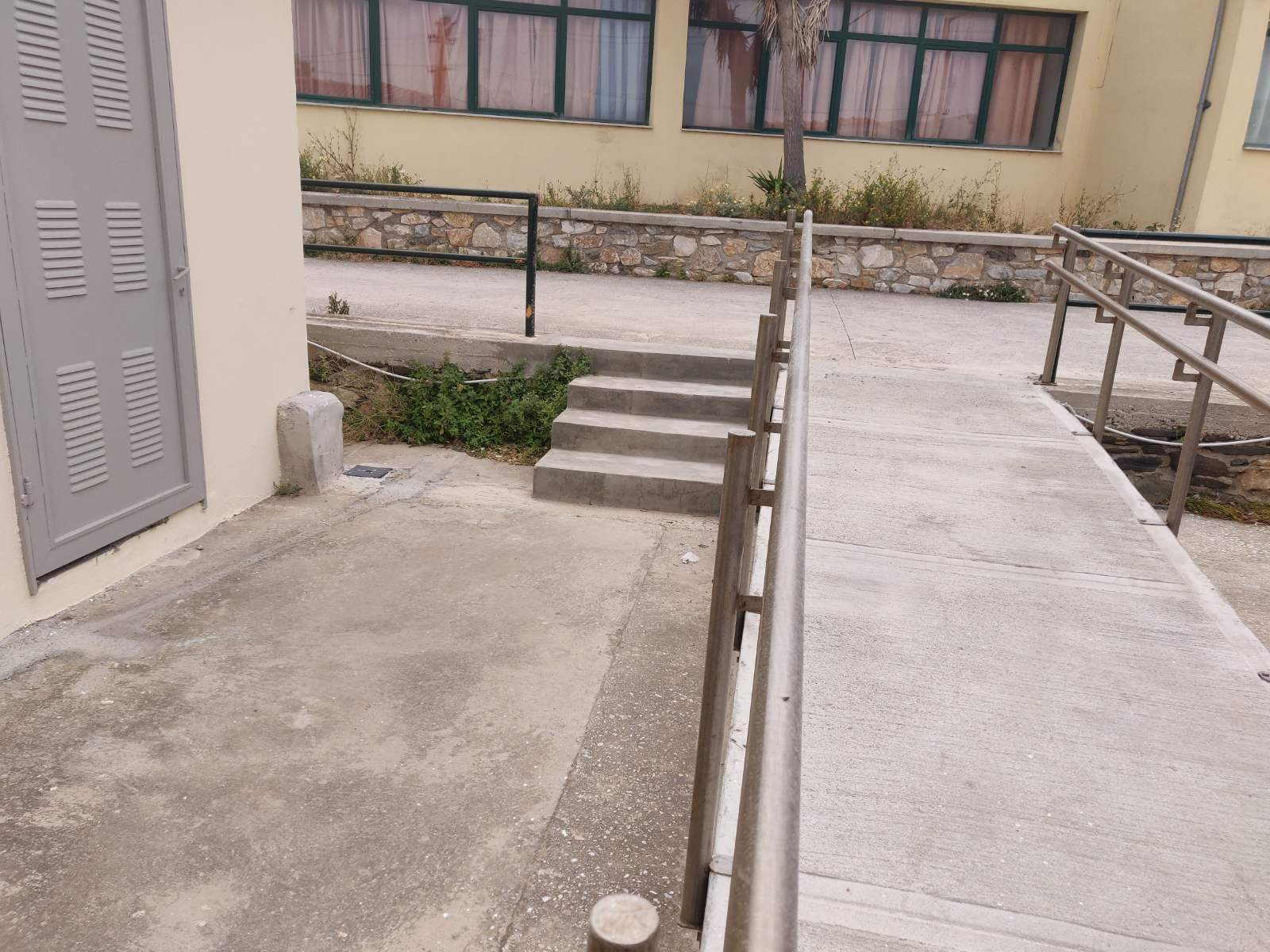 Επισκευή και Συντήρηση Σχολικών Κτιρίων Δήμου Σύρου – Ερμούπολης / Ειδικού Γυμνασίου – Λυκείου Ερμούπολης gallery