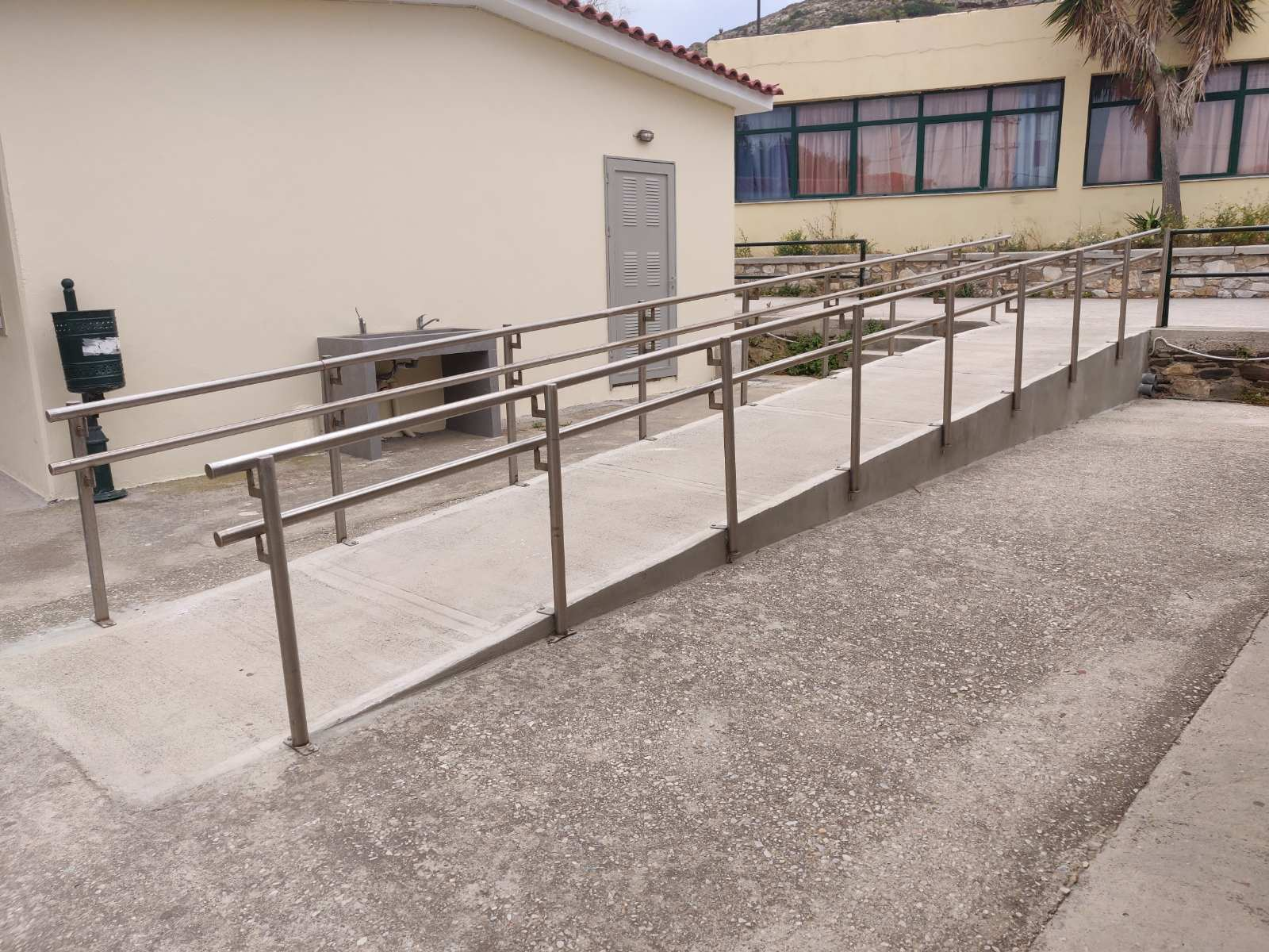 Επισκευή και Συντήρηση Σχολικών Κτιρίων Δήμου Σύρου – Ερμούπολης / Ειδικού Γυμνασίου – Λυκείου Ερμούπολης gallery